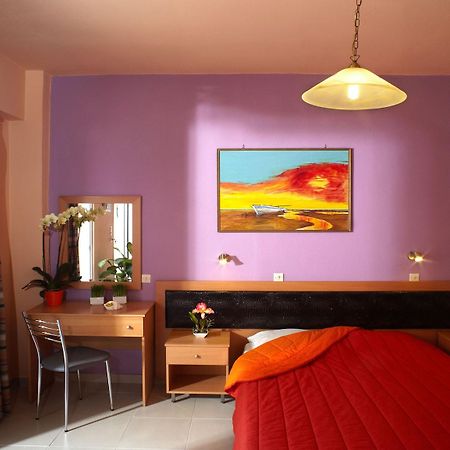 Marietta Hotel Apartments Pastida Exterior foto